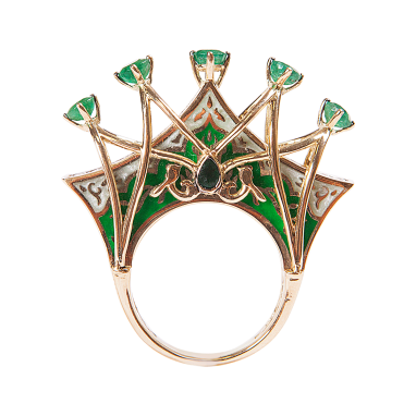 Crowned Tree